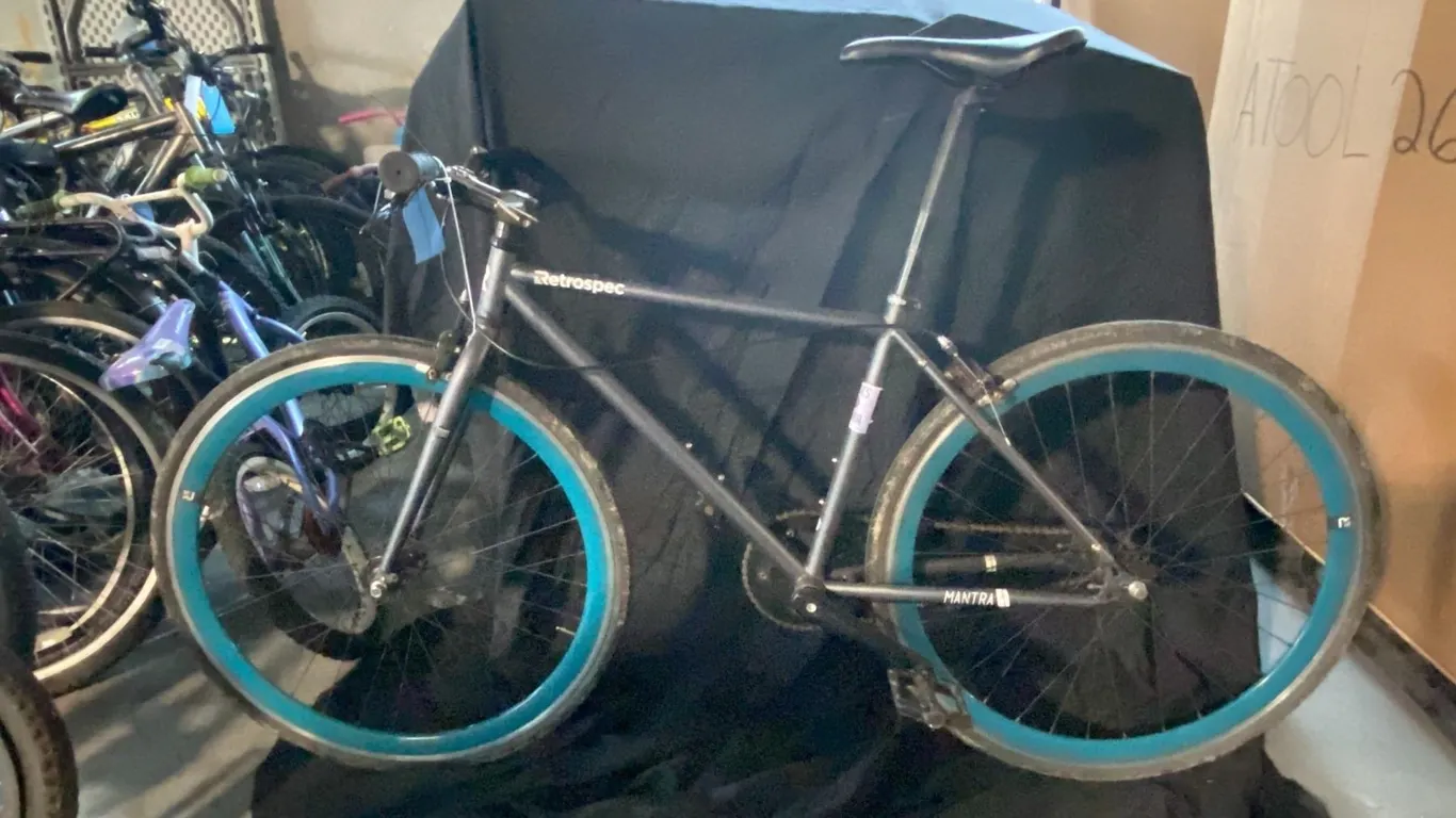 RETROSPEC MANTRA BLACK COMMUTER BICYCLE