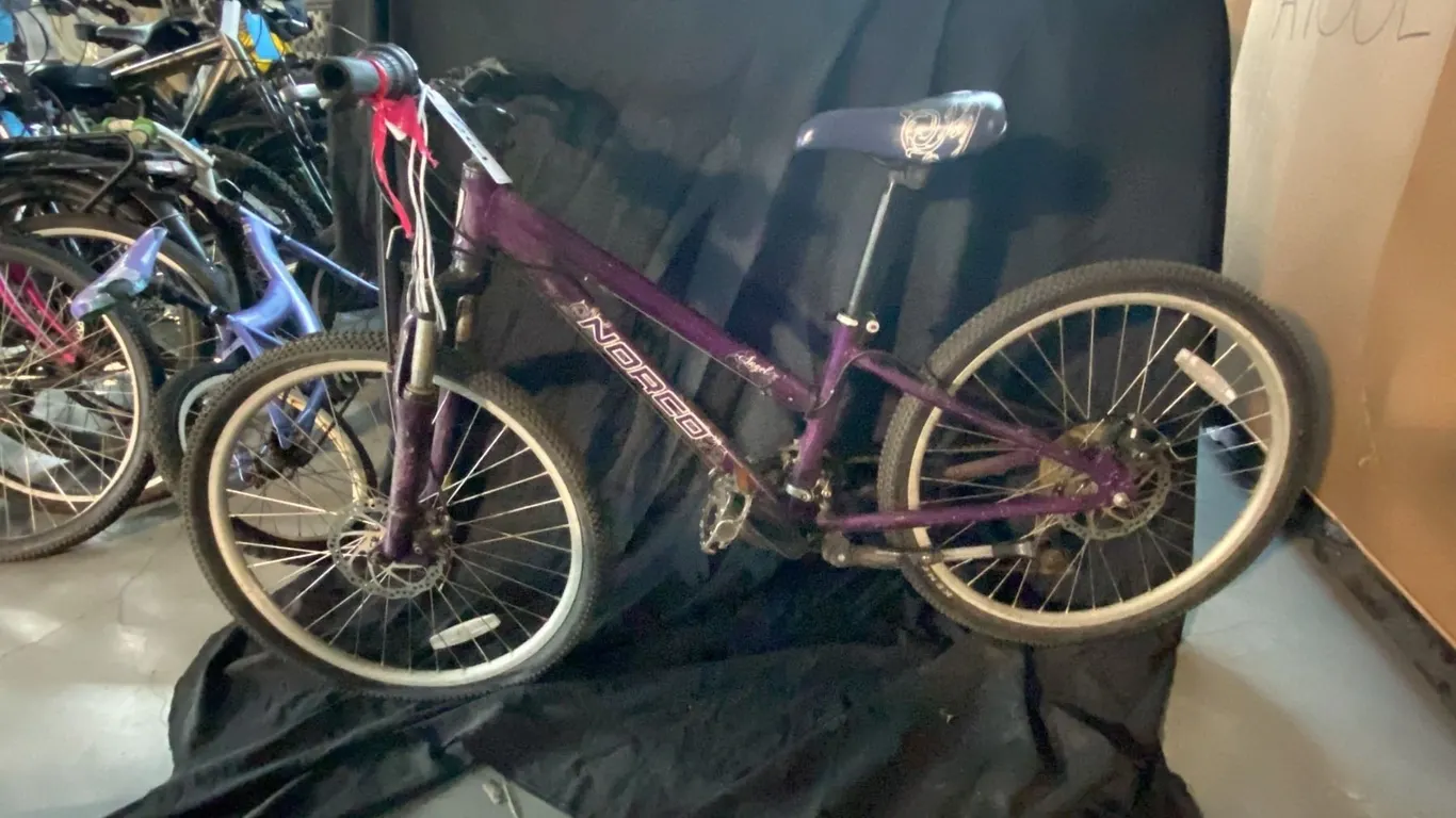NORCO ANGEL 18 SPEED PURPLE MOUNTAIN BICYCLE