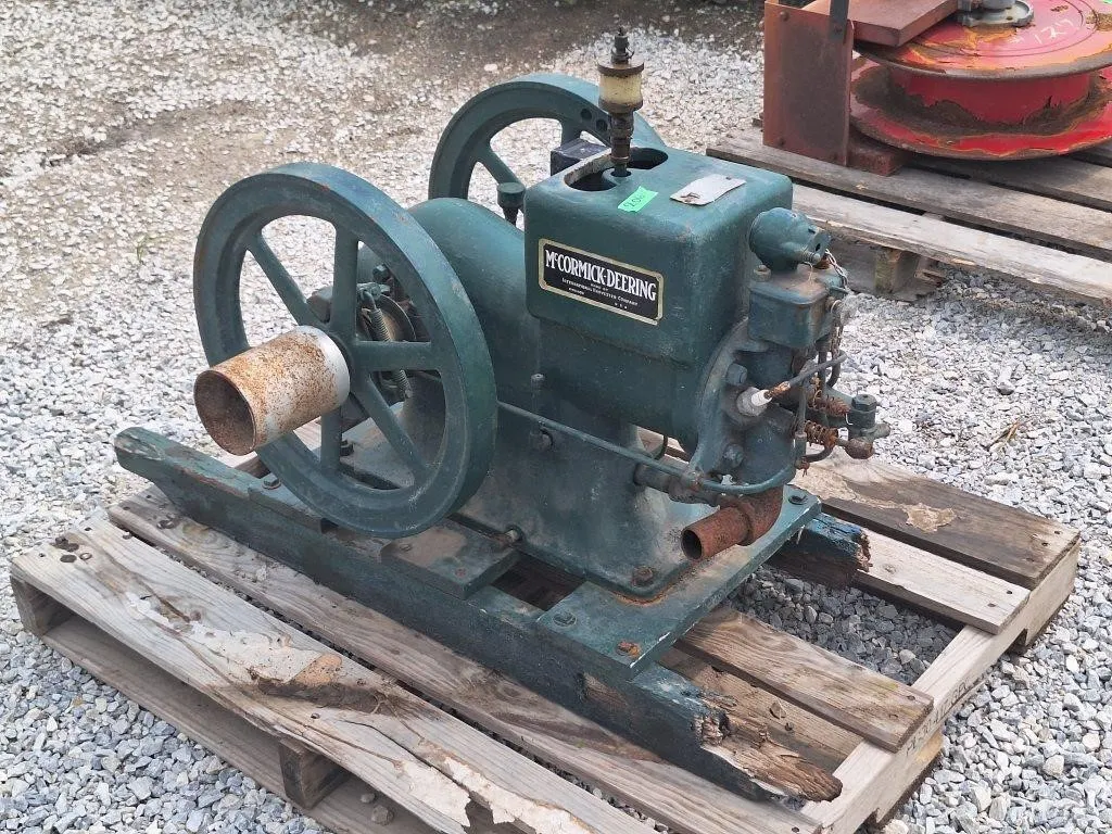 McCormick-Deering Single Cylinder Engine