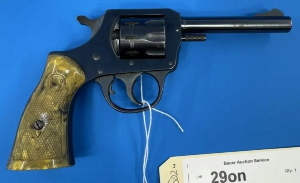H&R 922 .22 LR Revolver