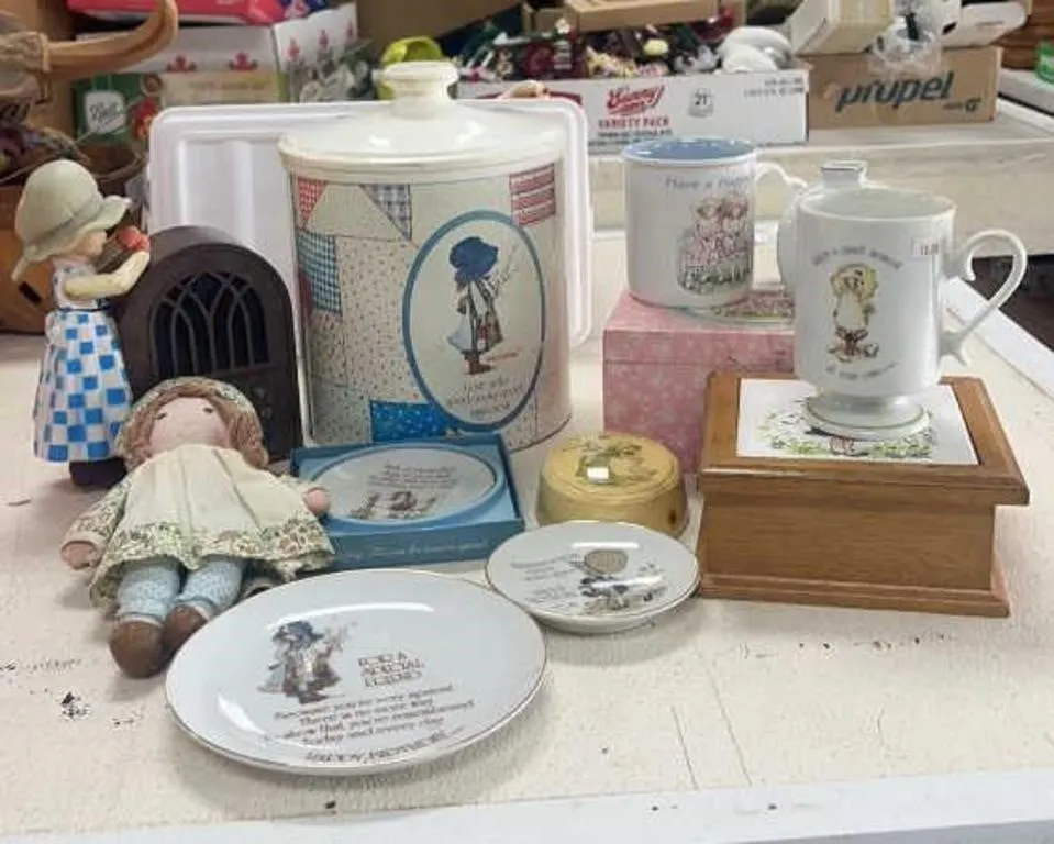Holly Hobby Lot