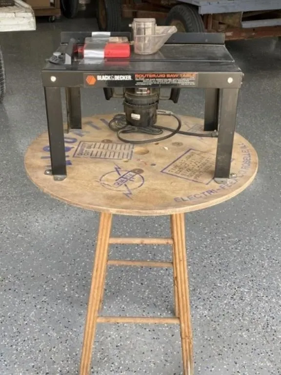 Router on Stand