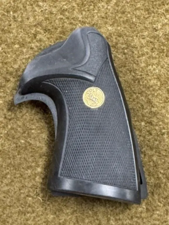 Colt Revolver Rubber Grips