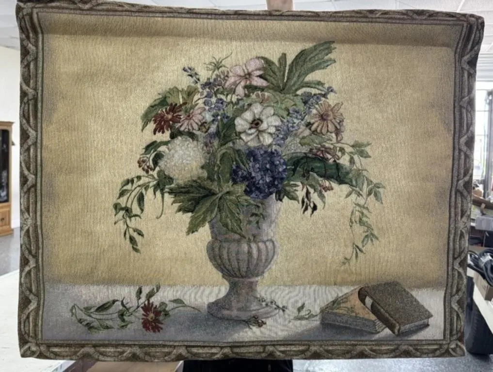40" Tapestry