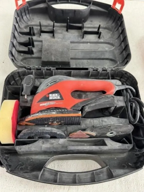 Black & Decker Sander