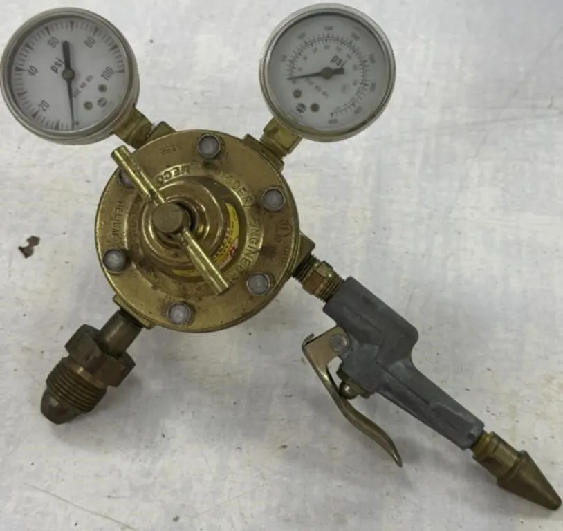 Helium Regulator