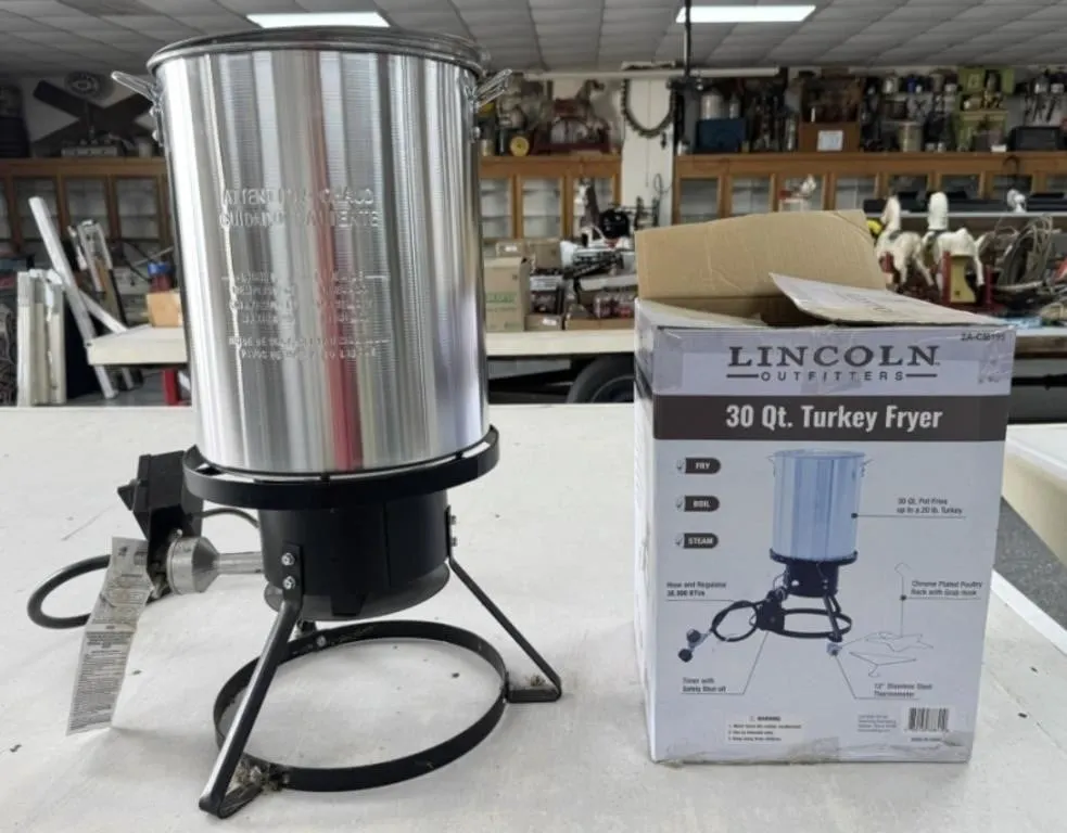Like New 30 QT Turkey Fryer