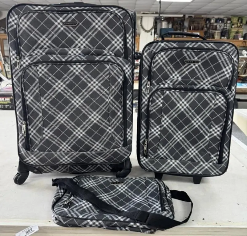 Prodigy Luggage Set