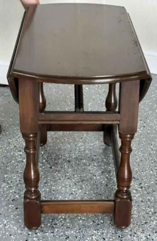 Double Drop Leaf Lamp Table