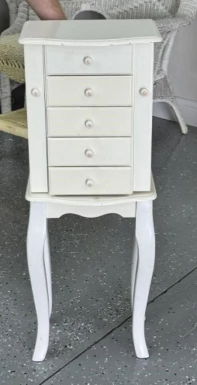 Childs Jewelry Box