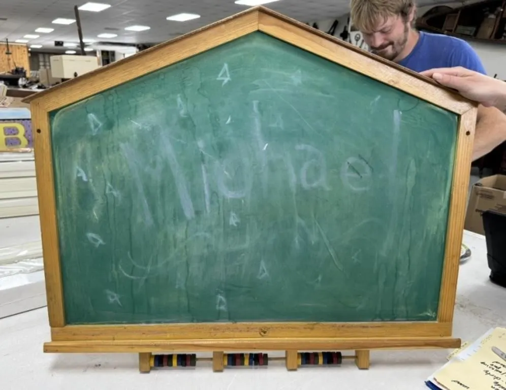 33" Chalkboard