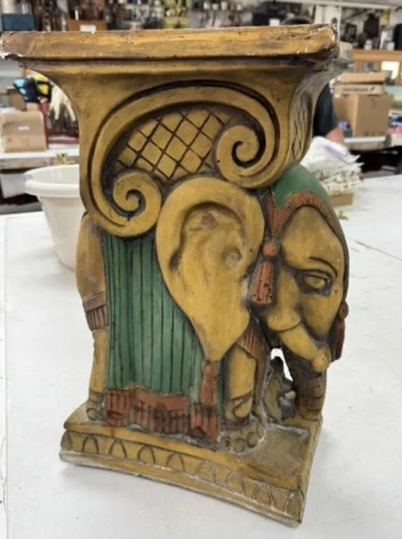 Ceramic Elephant Stand