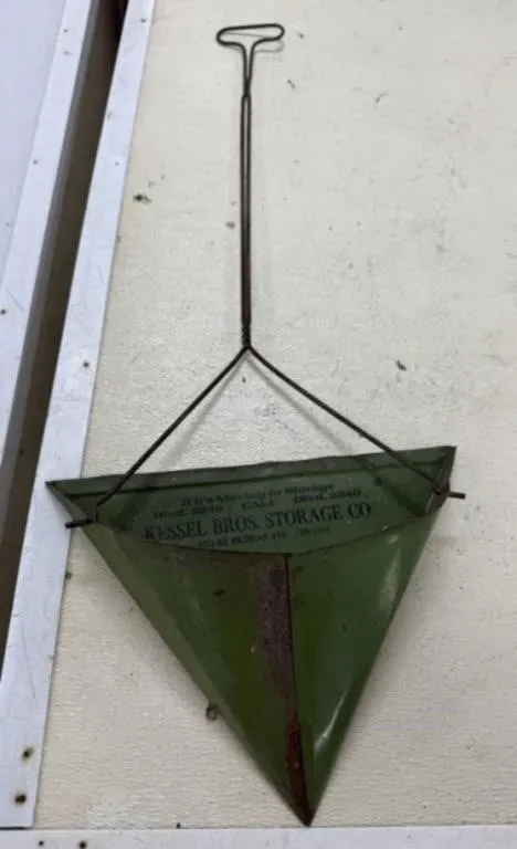 Advertising Dust Pan