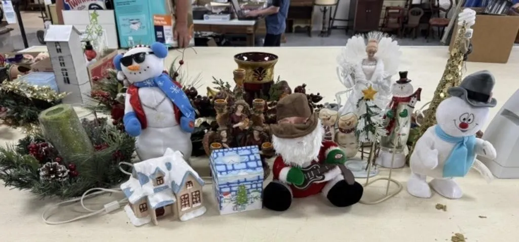 Large Lot of Holiday Decor