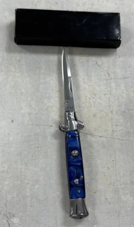 Stiletto Knife