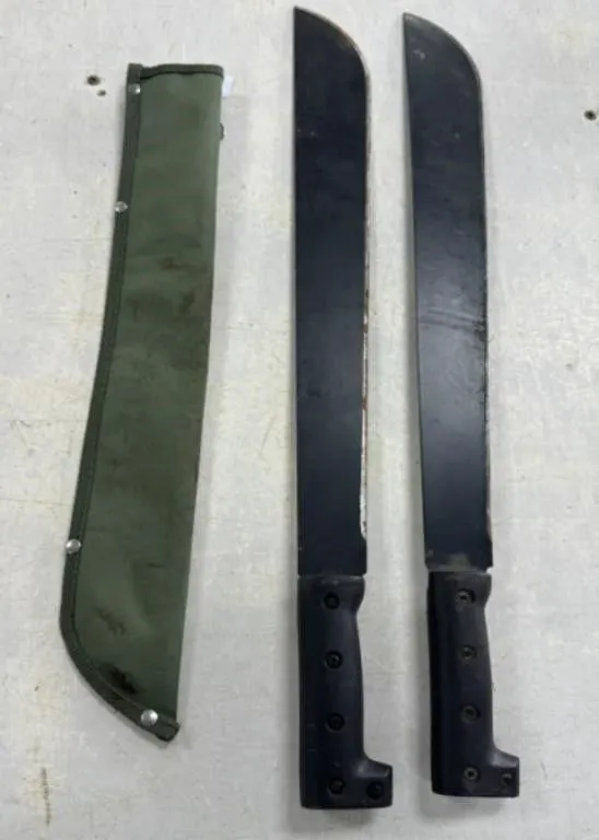 2 - Machetes