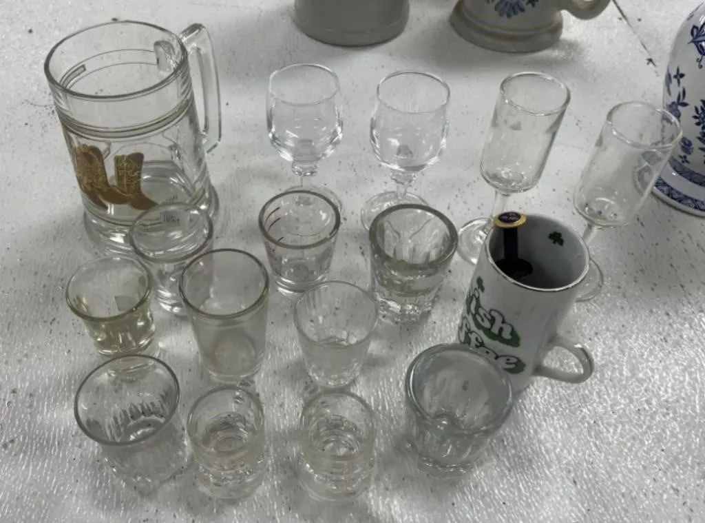 Beer & Shot Glasses, Steins