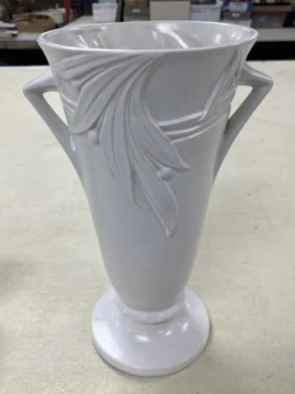 Roseville 722 14" Art Pottery Vase