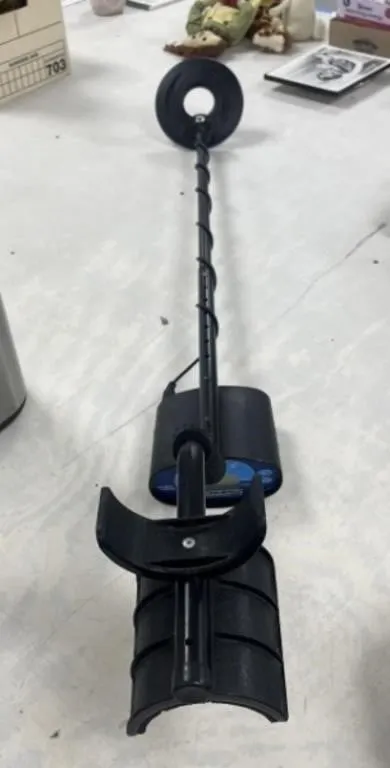 Pioneer Metal Detector