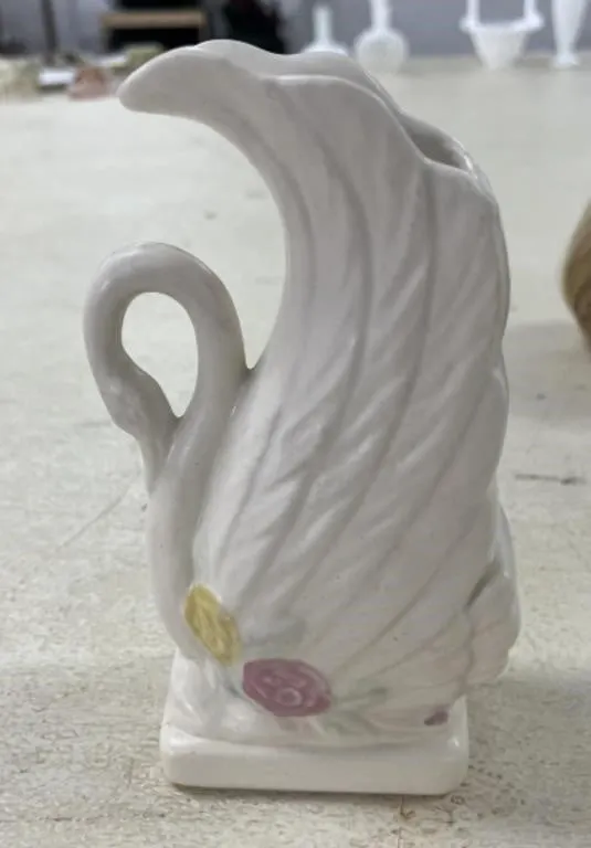 Hull Pottery Vase