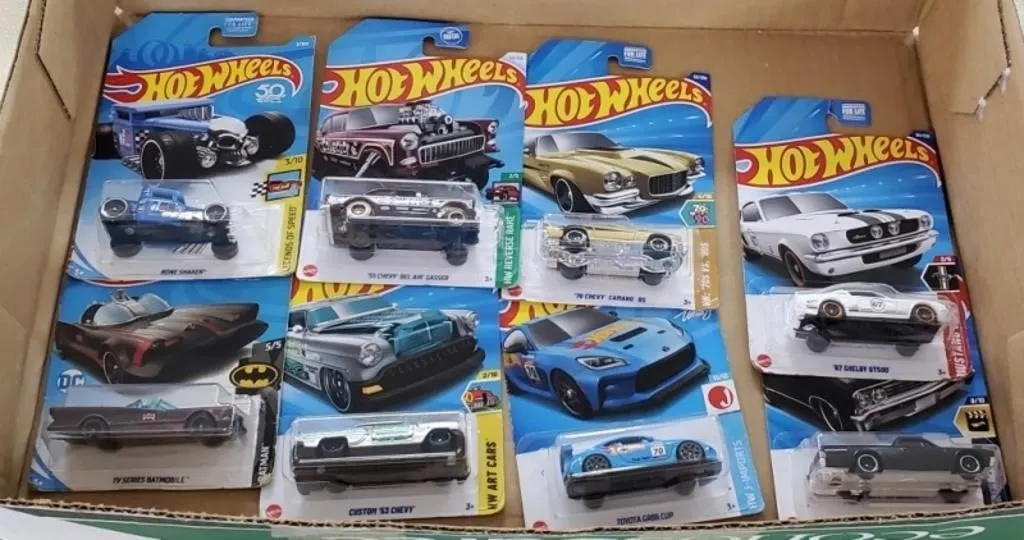 8 - Hot Wheels Diecast Cars