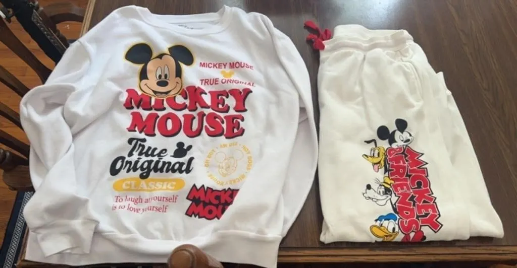 Disney Mickey Sweatshirt & Joggers