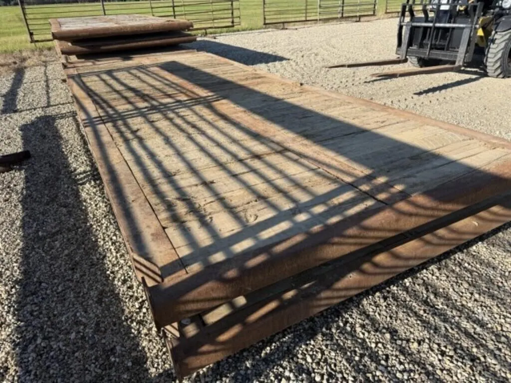 1 -8' x 20' Steel Framed 3 Beam Rig Mat -GOOD COND