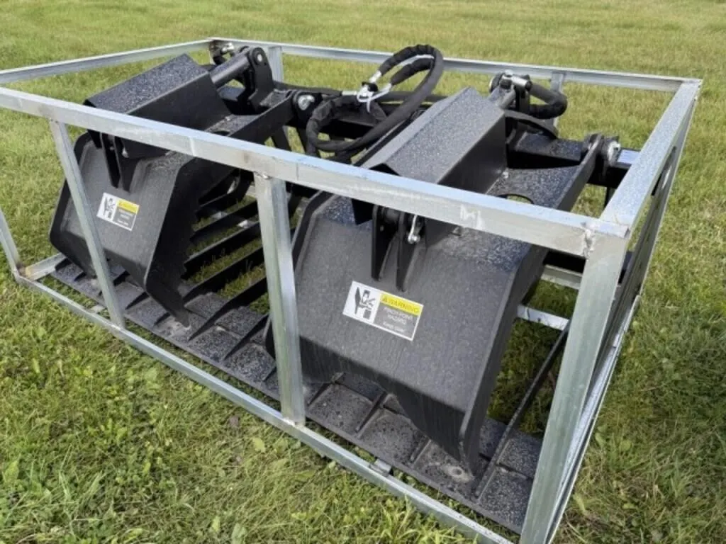 NEW Greatbear Rock Grapple Bucket
