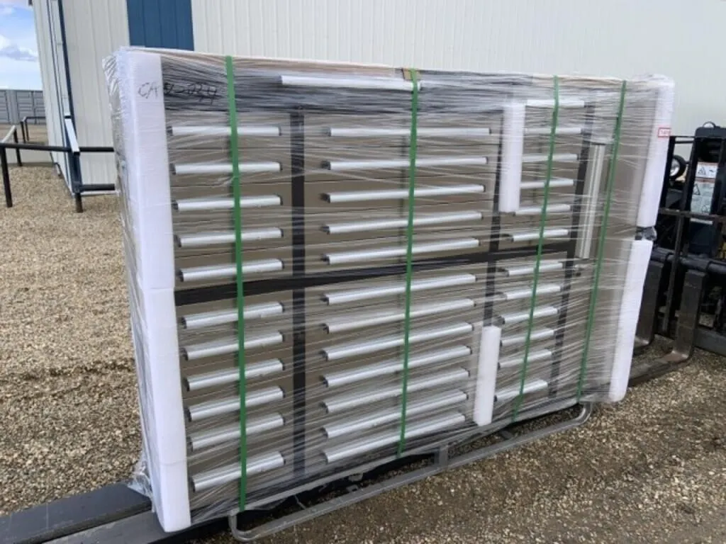 NEW Steelman 7' Shop Cabinet (35 drawer)