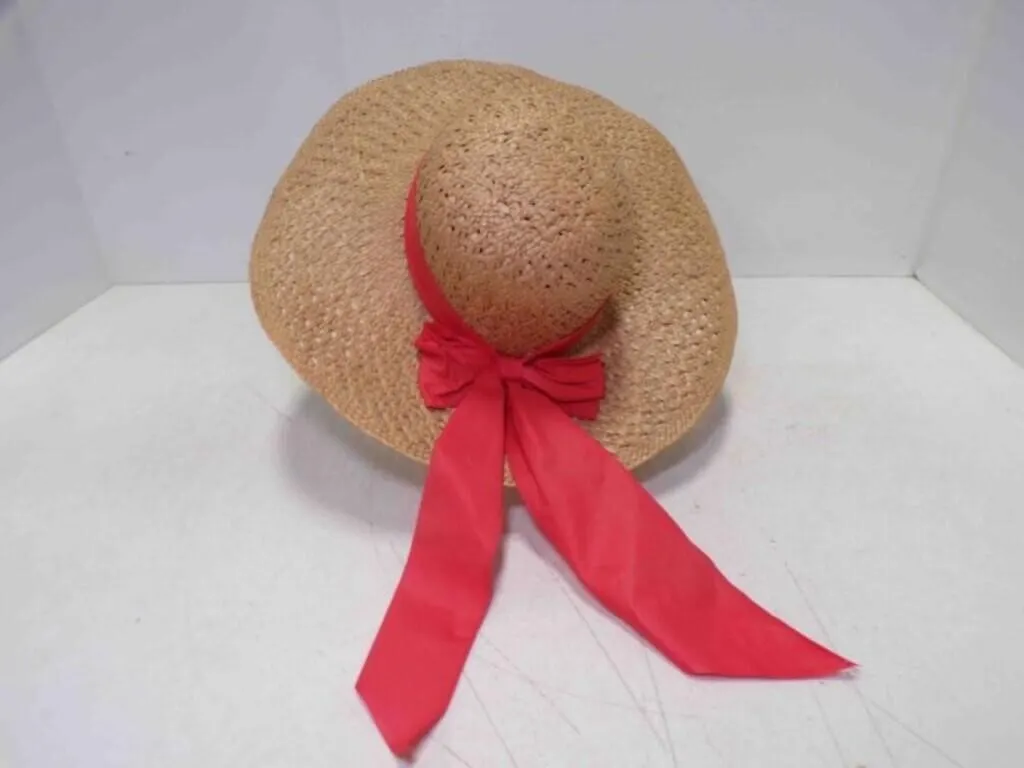 Open Weave Straw Wide Floppy Brim Sun Hat w/Red