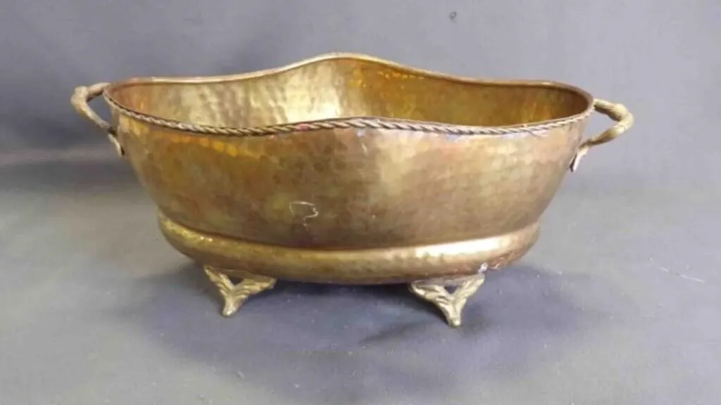 Vintage Hammered Brass Planter/Centerpiece Bowl