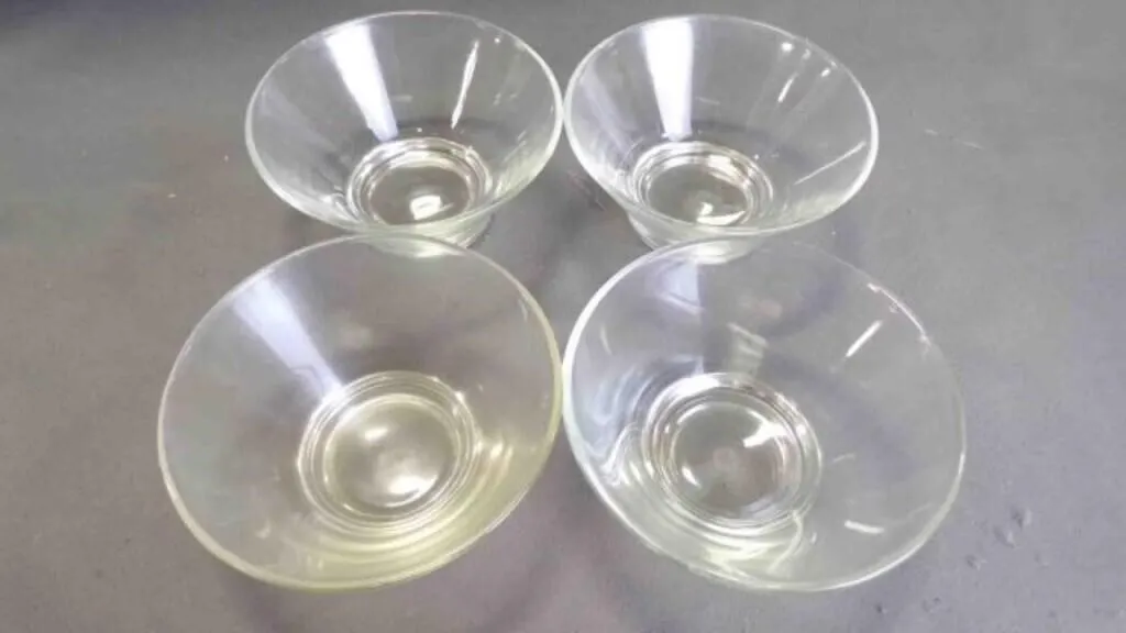 4 Vintage Pyrex Clear Glass Dessert/Custard Cups