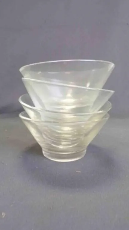 4 Vintage Pyrex Clear Glass Dessert/Custard Cups