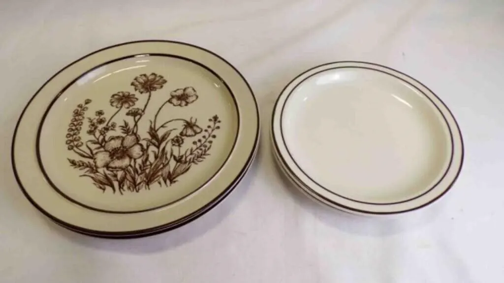 4 Vintage Dinner & Salad Sango Kitchen Ware