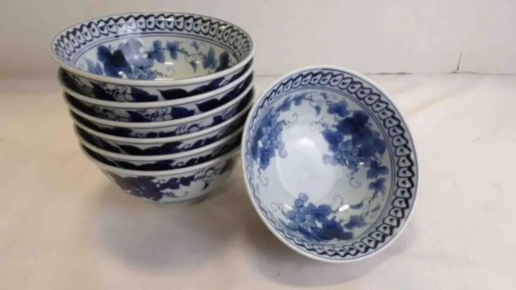 7 Vintage Japanese Porcelain Rice or Soup Bowls