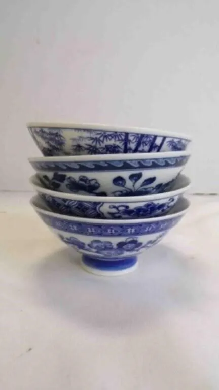 4 Vintage Japanese Porcelain Rice or Sauce Bowls