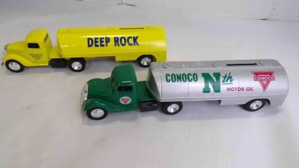 Heavy Die-Cast 1:43 Scale Coin Bank Model Cars