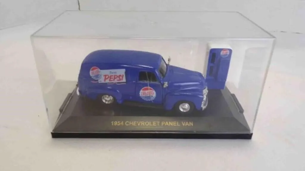 Road Champs Pepsi-Cola 1954 Chevy Panel Van Model