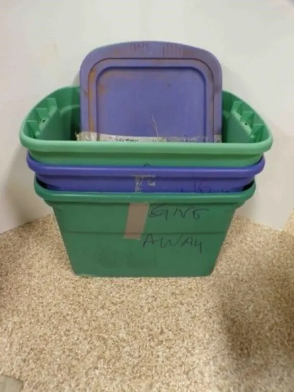 3 73-Quart Storage Bins w/Lids Heavily USED