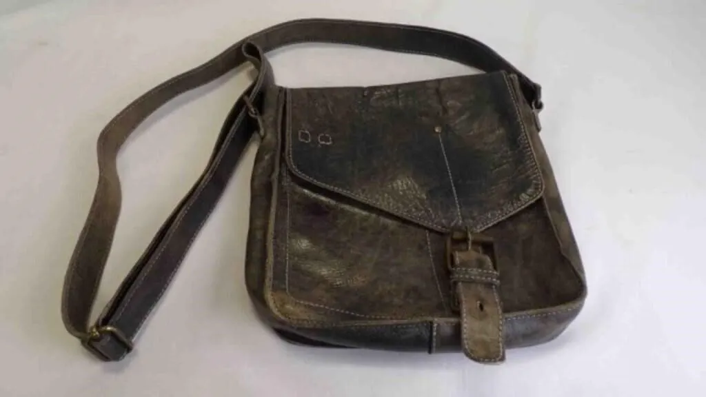 BED/STU Distressed Venice Beach 100% Leather Bag