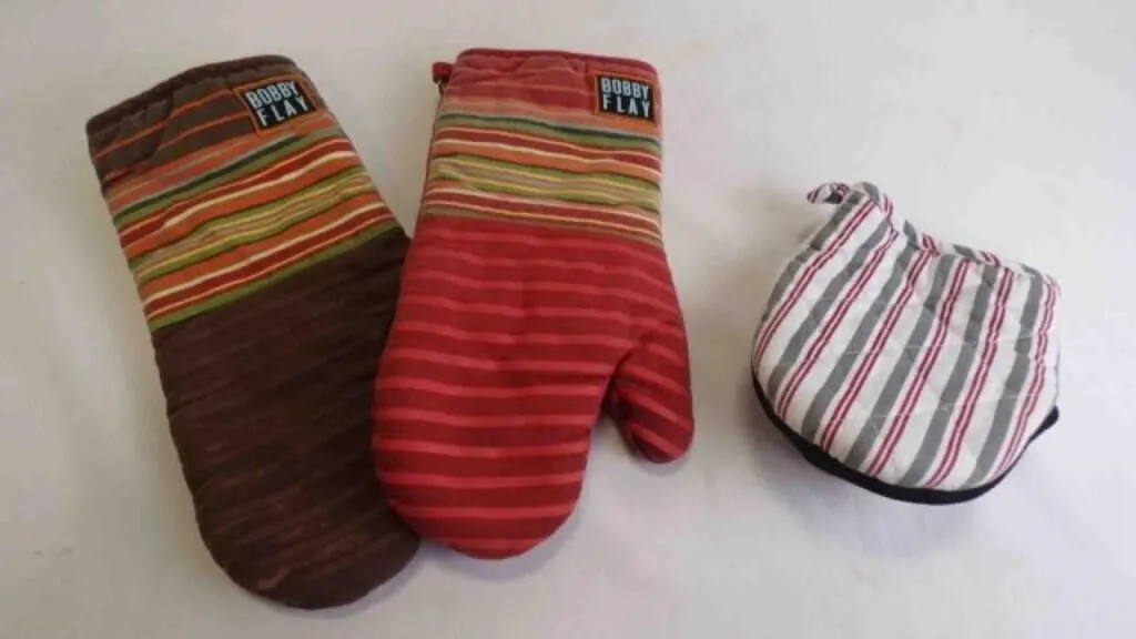 2 Bobby Flay Stripe & Mini Stripe Oven Mitts
