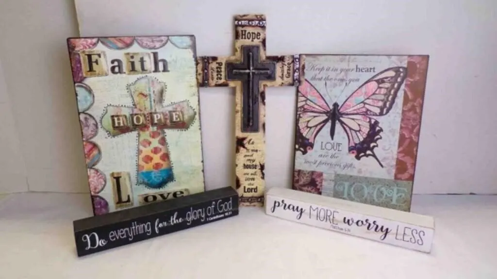 5 Religious Metal & Wood Wall Art Hanging D�cor
