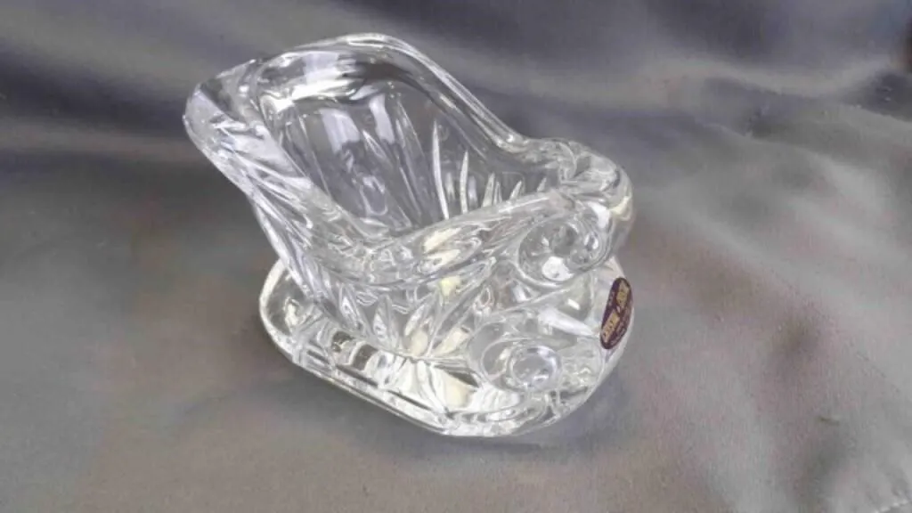24% Lead Clear Diamond-Cut Crystal Holiday Sleigh