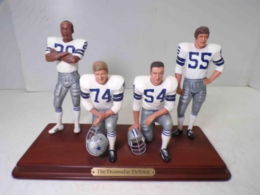 2002 The Doomsday Defense Figurines on Wood Stand