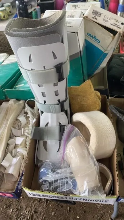 Assorted medical supplies
