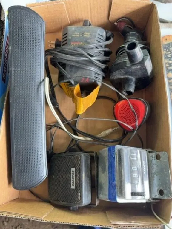 Box of assorted items