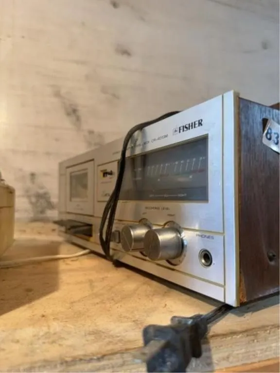 Fisher cassette player 16�
