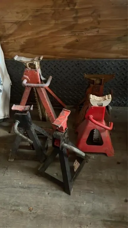 5 Jack stands