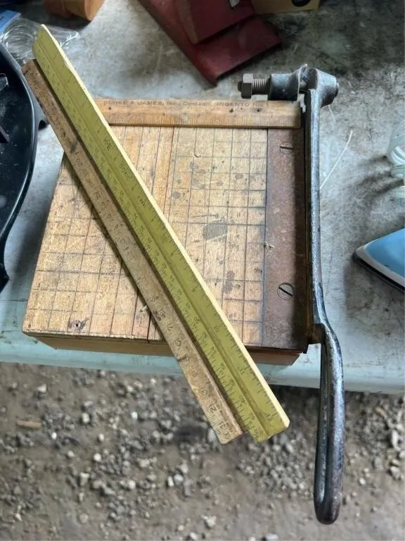 Vintage Ingento No. 1 paper cutter