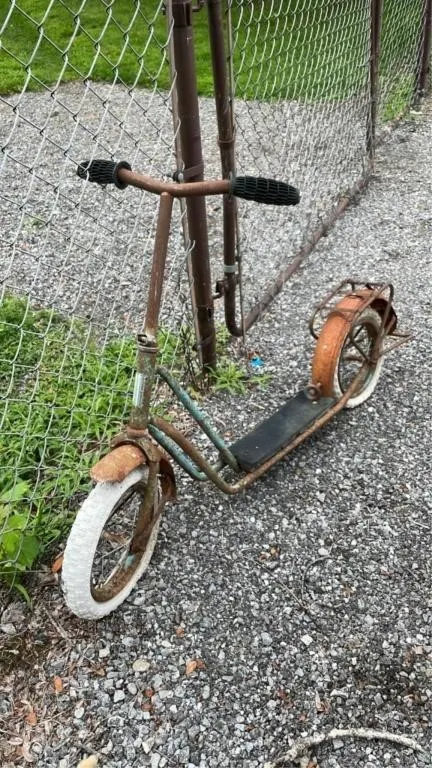 Vintage garden decor stand up scooter